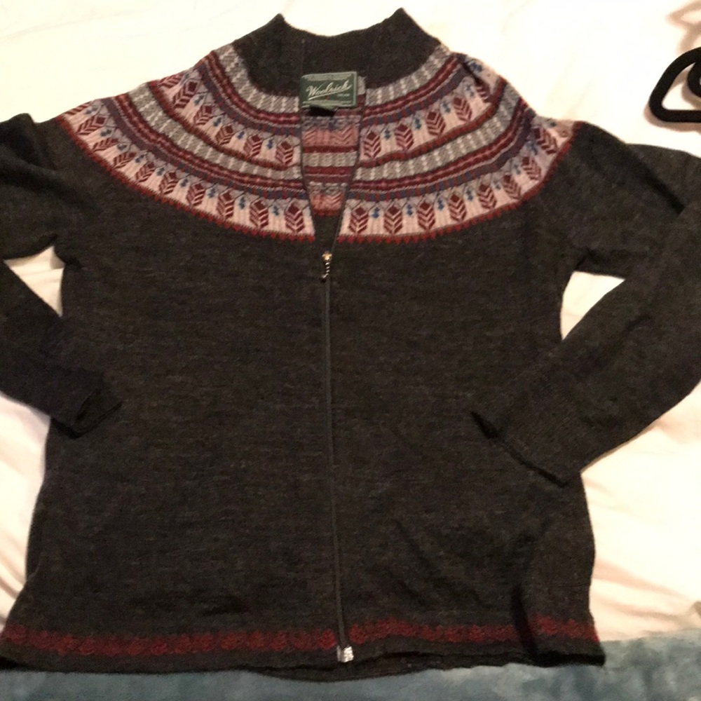 Woolrich sweater feather design